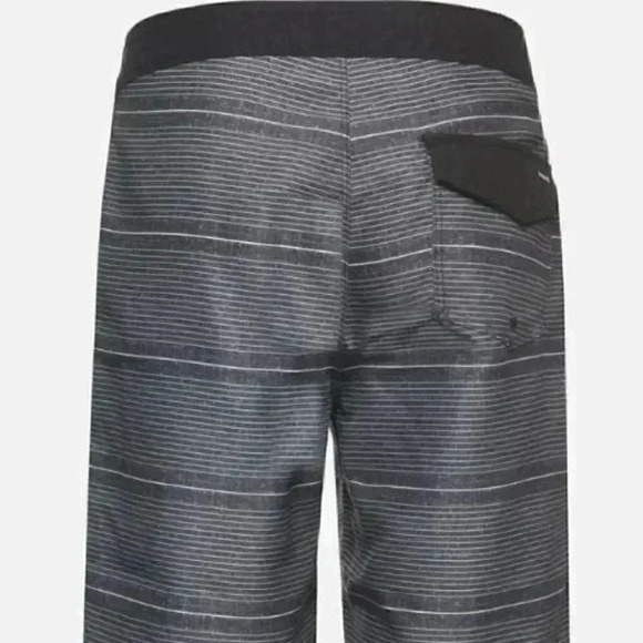 Hurley BOYS' SHORELINE BOARDSHORTS - Picture 3 of 6